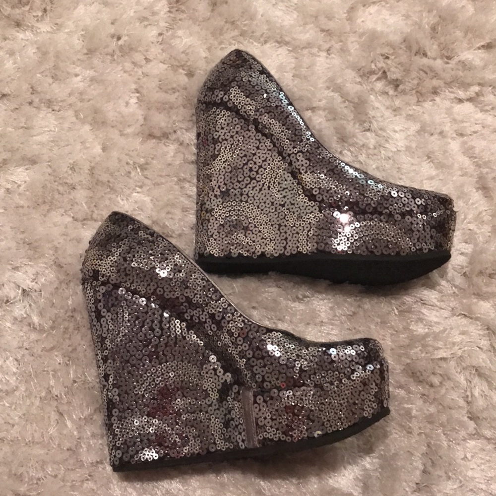 New Walter Steiger Sequin Platform Silver 37.5 - image 4